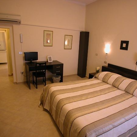 Guest House Roma Prato Camera foto