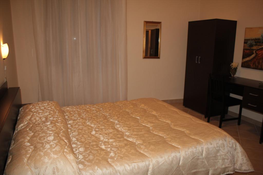 Guest House Roma Prato Camera foto